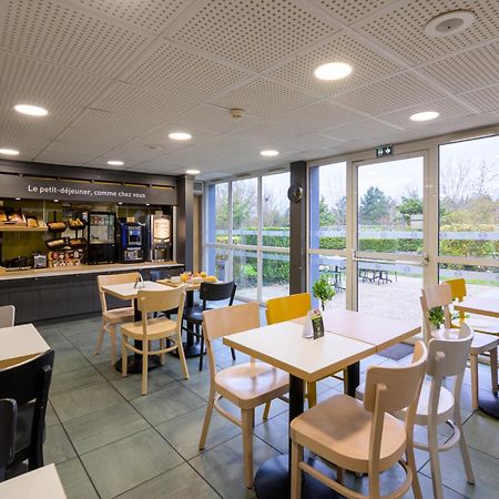 B&B Hotel Creil Chantilly Esterno foto